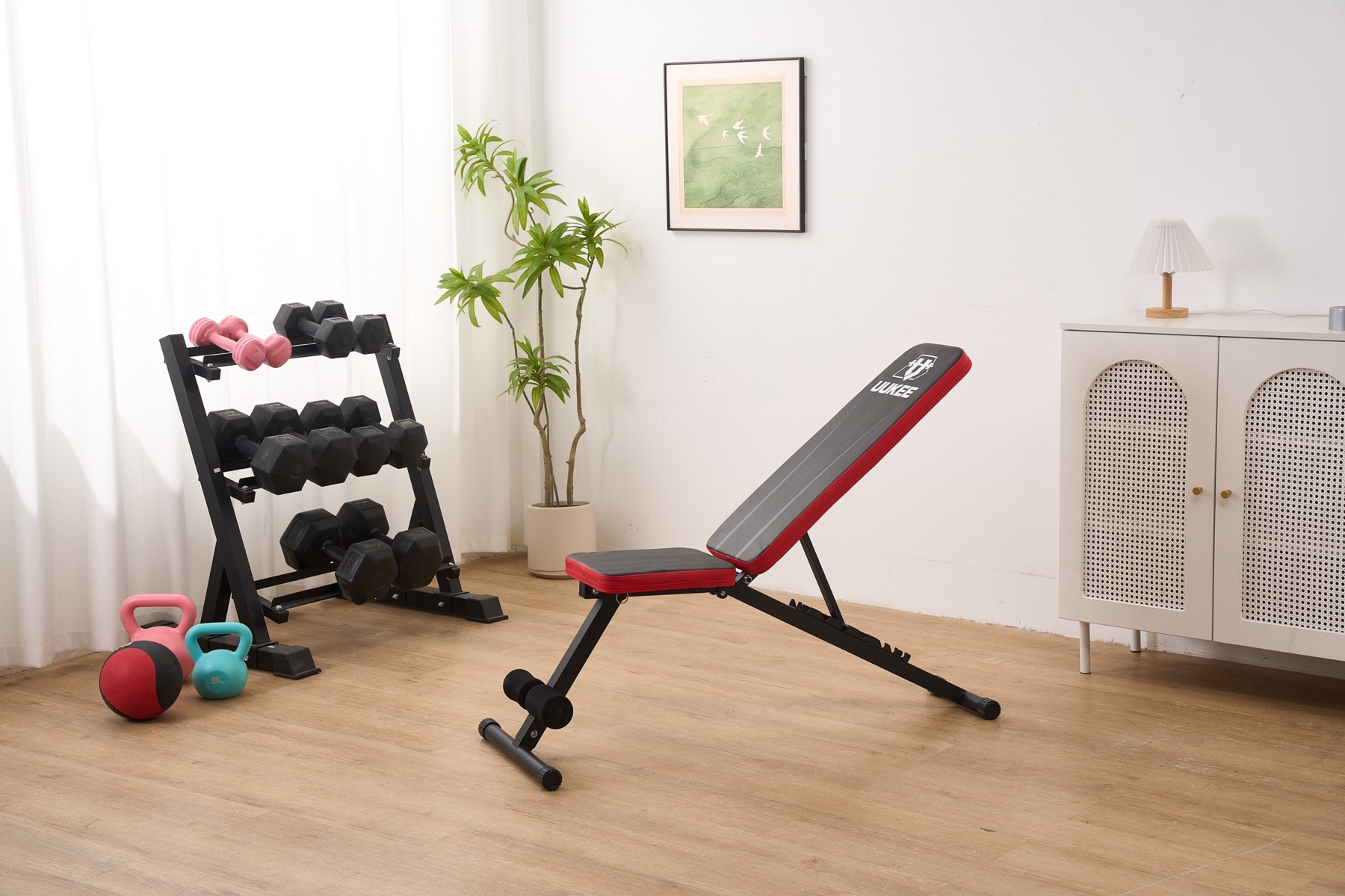 UUKEE adjustable bench shown at an incline